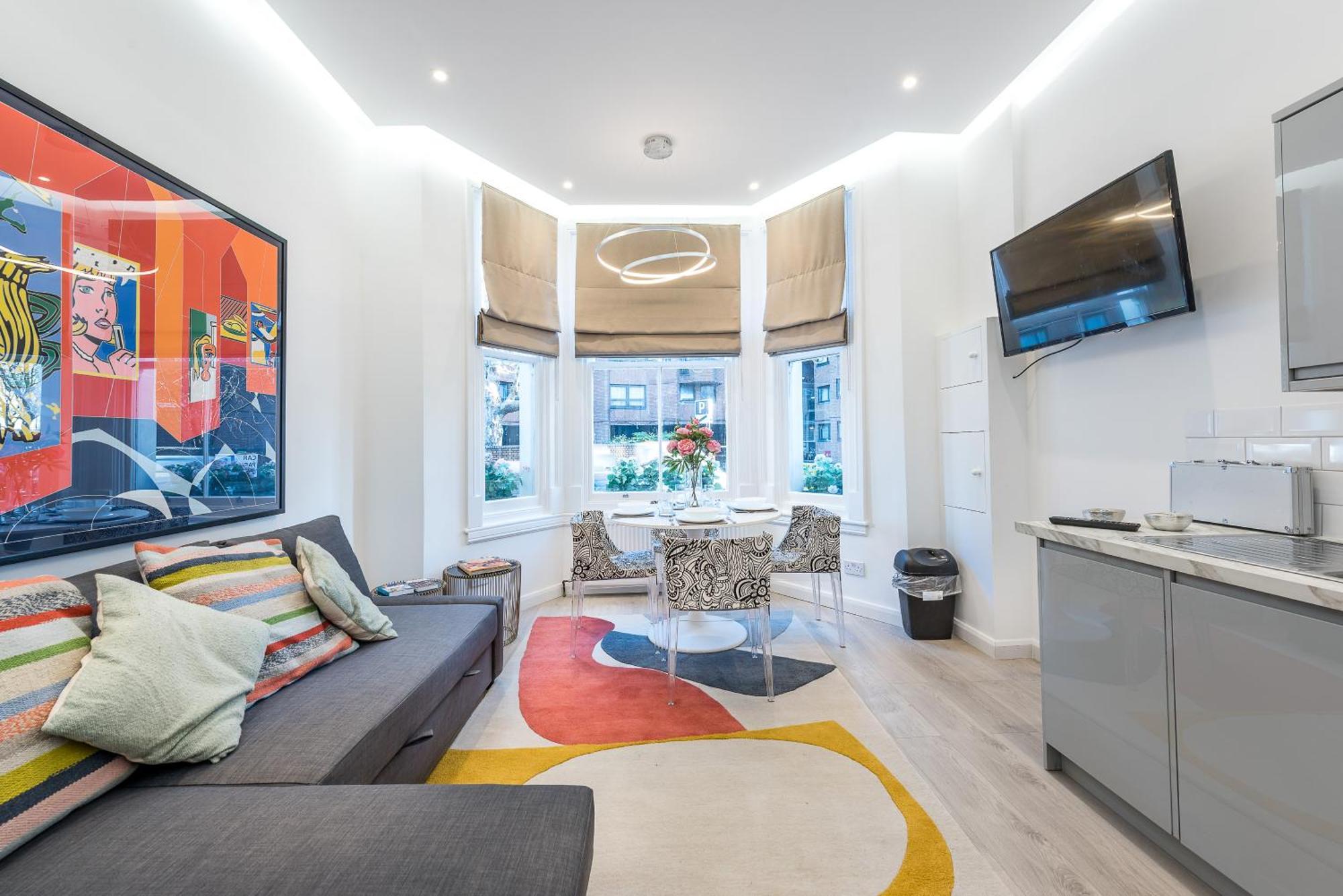 شقة Casa Italia Near Kings Road In Chelsea With Wifi & Washing Machine لندن المظهر الخارجي الصورة