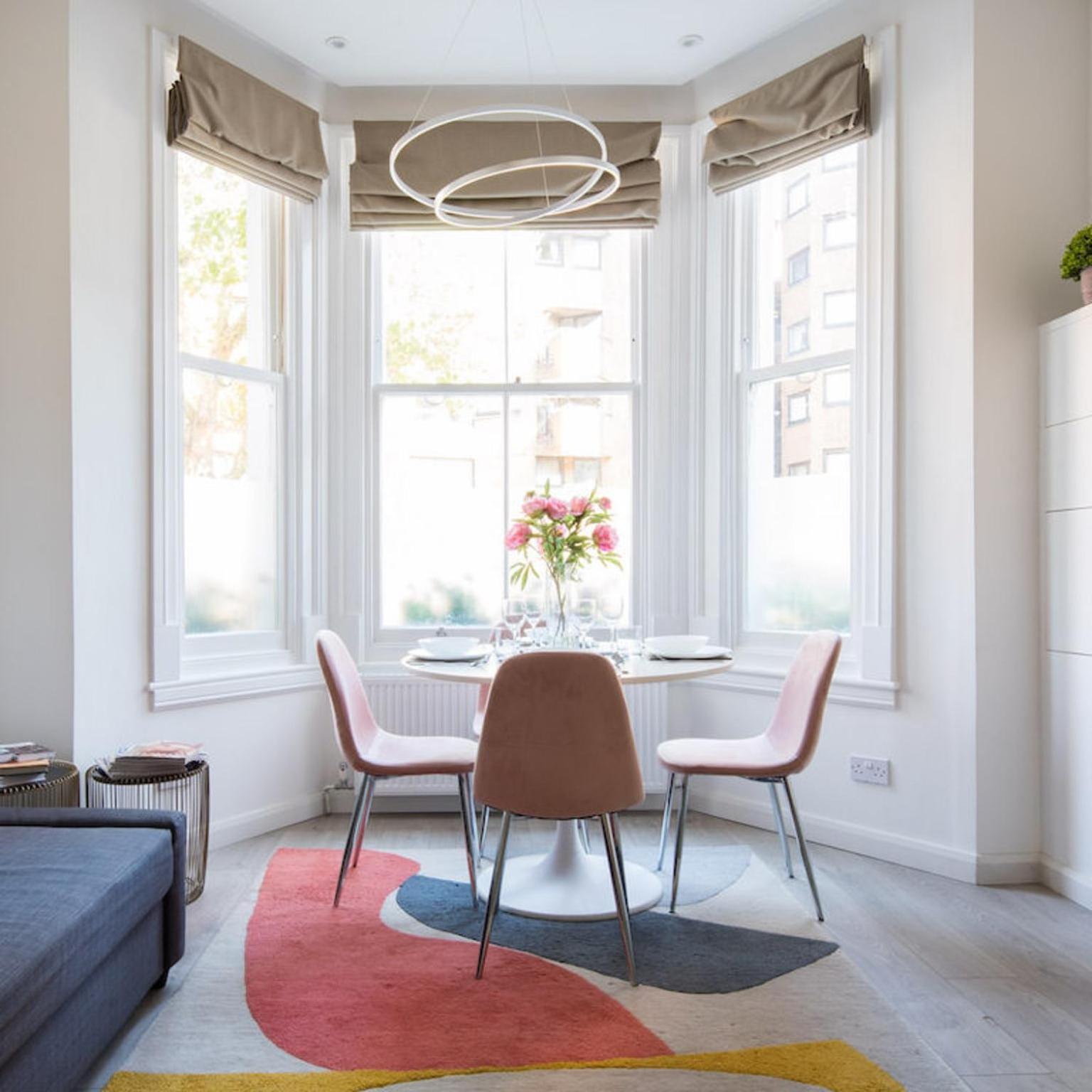شقة Casa Italia Near Kings Road In Chelsea With Wifi & Washing Machine لندن المظهر الخارجي الصورة